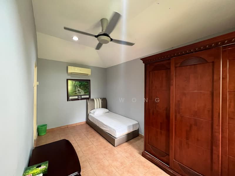 Bungalow House for Rent in Ampang (Kuala Lumpur) - Alex Wong - Bedroom - PropertyGuru.com.my