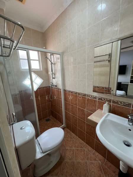 Bungalow House for Rent in Ampang (Kuala Lumpur) - Alex Wong - Bathroom - PropertyGuru.com.my