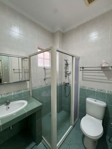 Bungalow House for Rent in Ampang (Kuala Lumpur) - Alex Wong - Bathroom - PropertyGuru.com.my