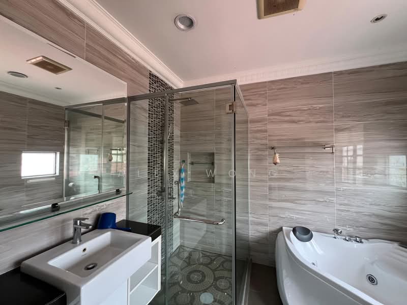 Bungalow House for Rent in Ampang (Kuala Lumpur) - Alex Wong - Bathroom - PropertyGuru.com.my