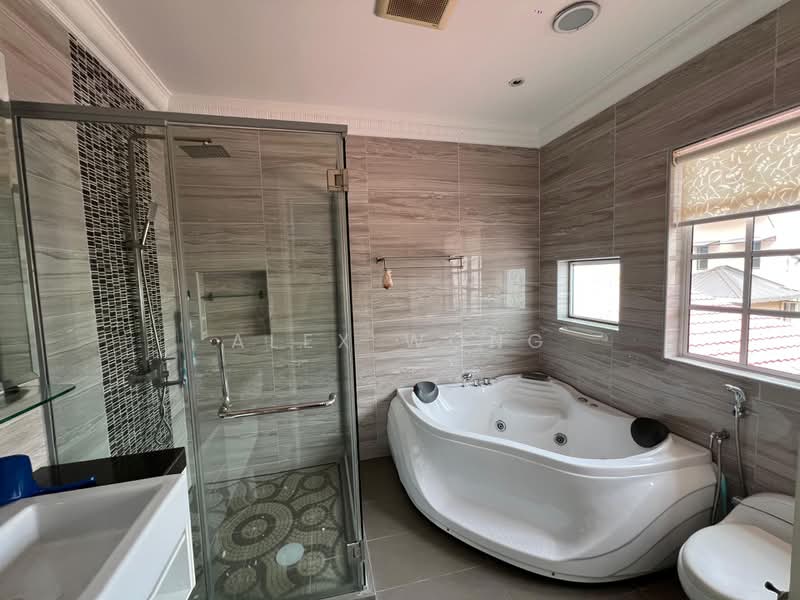Bungalow House for Rent in Ampang (Kuala Lumpur) - Alex Wong - Bathroom - PropertyGuru.com.my