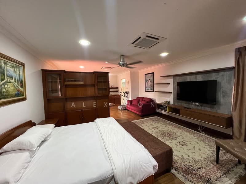 Bungalow House for Rent in Ampang (Kuala Lumpur) - Alex Wong - Bedroom - PropertyGuru.com.my