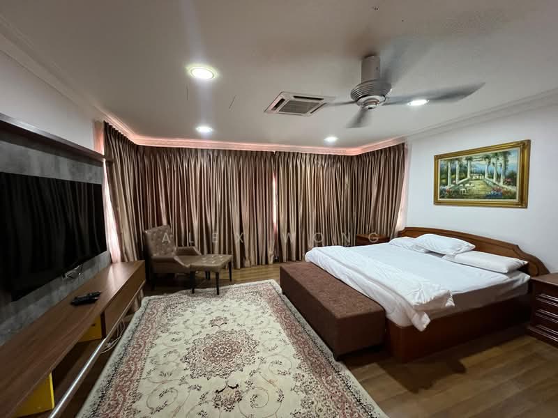 Bungalow House for Rent in Ampang (Kuala Lumpur) - Alex Wong - Bedroom - PropertyGuru.com.my