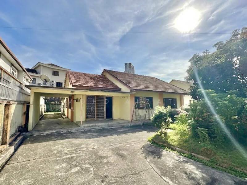 Rumah Banglo untuk Dijual di Taman Ayer Panas (Setapak) - Mohd Aizat Saiful Bahri - Exterior - PropertyGuru.com.my