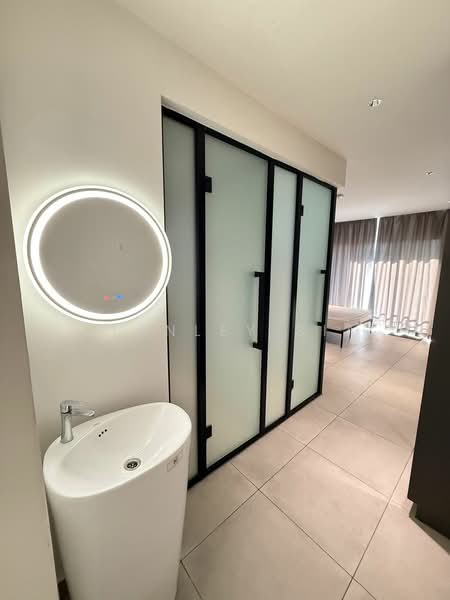 Condominium for Rent at Subang Bestari - Stanley Sia - Corridor - PropertyGuru.com.my