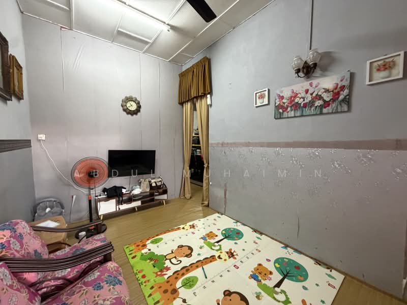 1-storey Terraced House for Sale in Taman Peruda (Sungai Petani) - Abdul Muhaimin - Living Room - PropertyGuru.com.my