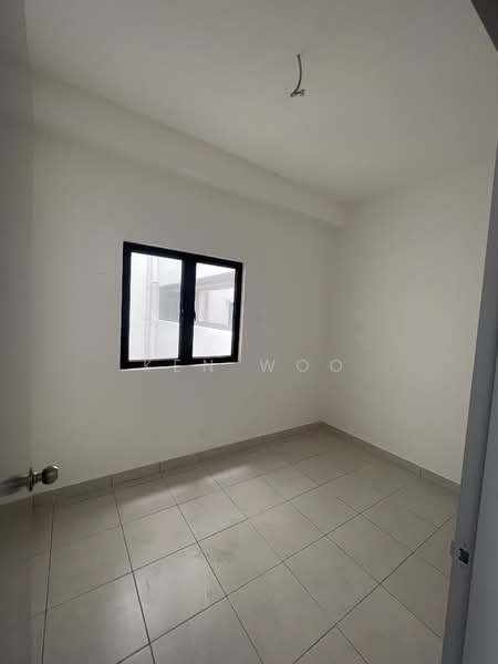 Kondominium untuk Dijual di Dezire Hill Residence - Ken Woo - Interior - PropertyGuru.com.my