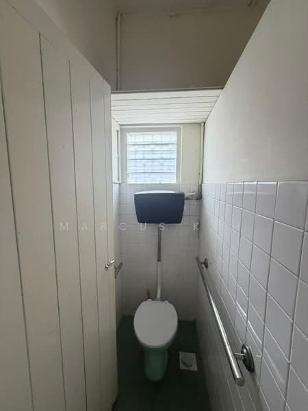 Rumah Teres 1-Tingkat untuk Disewa di Kepong Baru (Kepong) - Marcus Koh - Bathroom - PropertyGuru.com.my