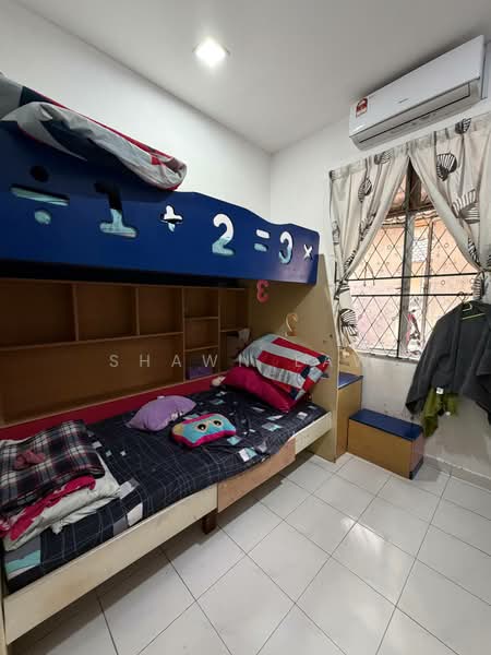 1-storey Terraced House for Sale in Senai (Kulai) - Shawn Law - Bedroom - PropertyGuru.com.my