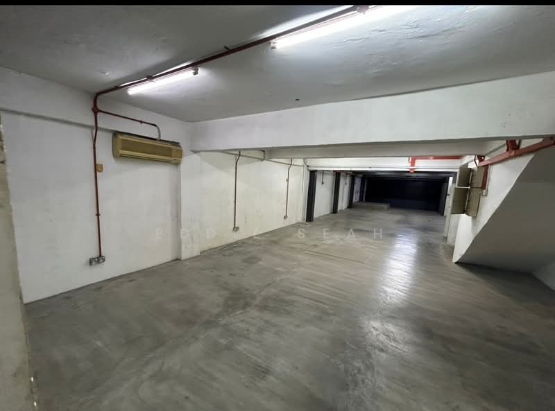 Shop / Office for Rent in Kepong (Kuala Lumpur) - Eddie Seah - Car Park - PropertyGuru.com.my