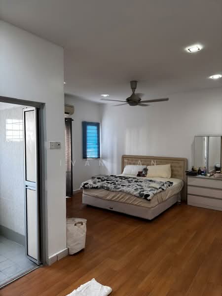 2-storey Terraced House for Sale in TAMAN PUCHONG UTAMA (Puchong) - Ivan Tan - Bedroom - PropertyGuru.com.my