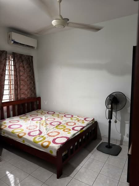 2-storey Terraced House for Sale in TAMAN PUCHONG UTAMA (Puchong) - Ivan Tan - Bedroom - PropertyGuru.com.my