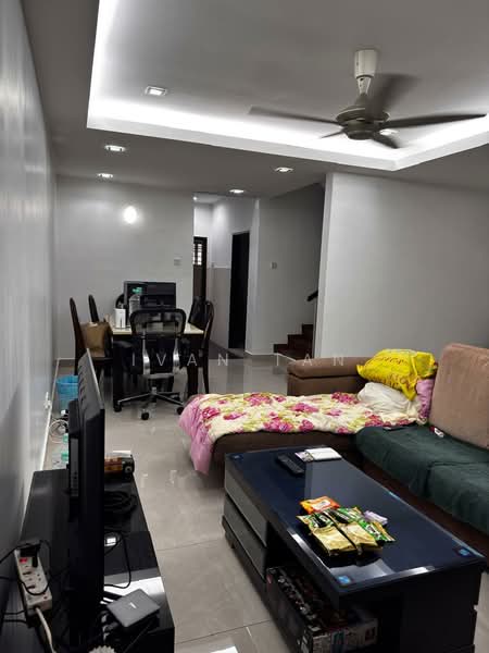 2-storey Terraced House for Sale in TAMAN PUCHONG UTAMA (Puchong) - Ivan Tan - Living Room - PropertyGuru.com.my