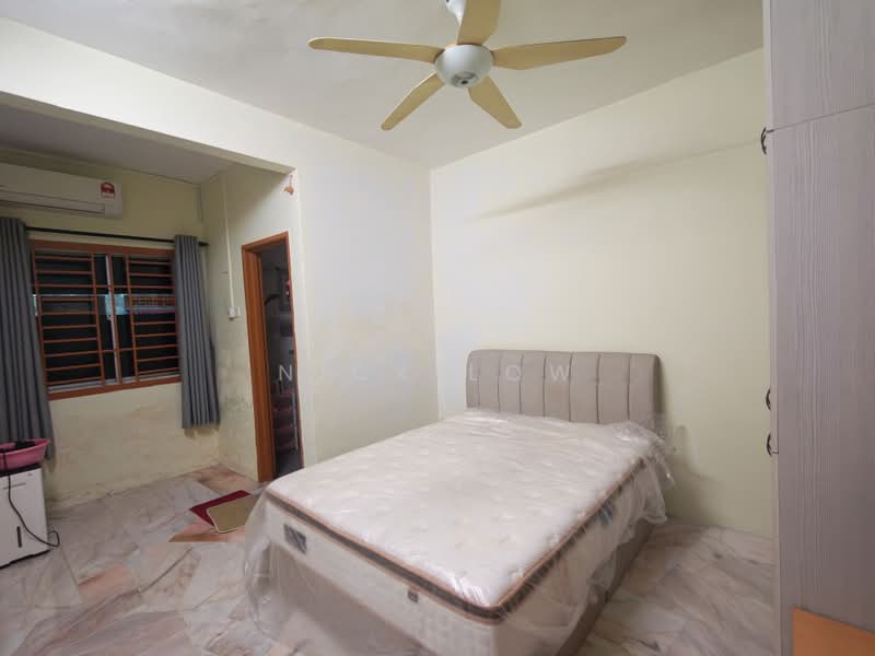Apartment for Rent at Taman Desa Kempas - Nick Low - Bedroom - PropertyGuru.com.my