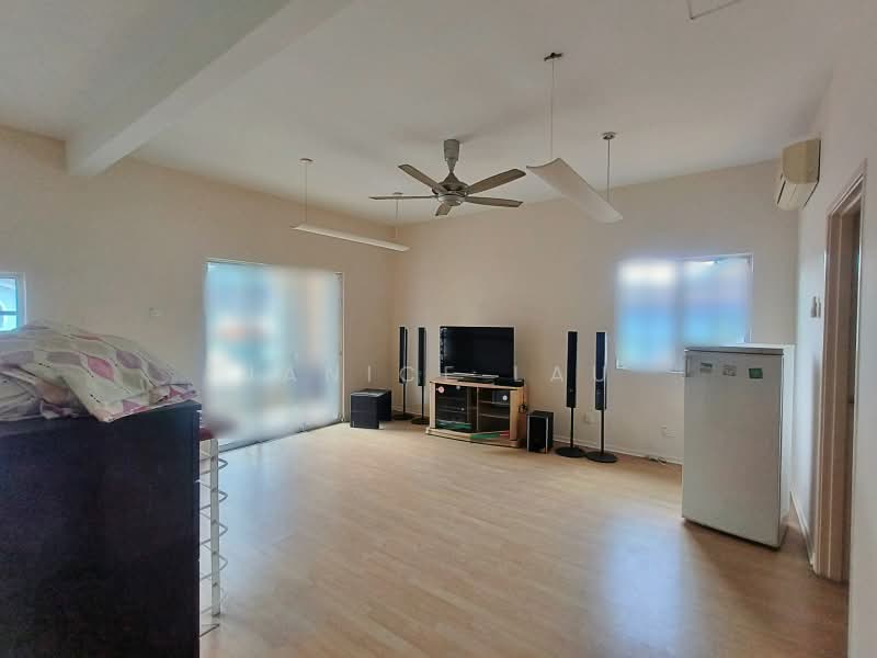 Rumah Teres 3-Tingkat untuk Dijual di Taman Bukit Segar (Cheras) - Janice Lau - Living Room - PropertyGuru.com.my