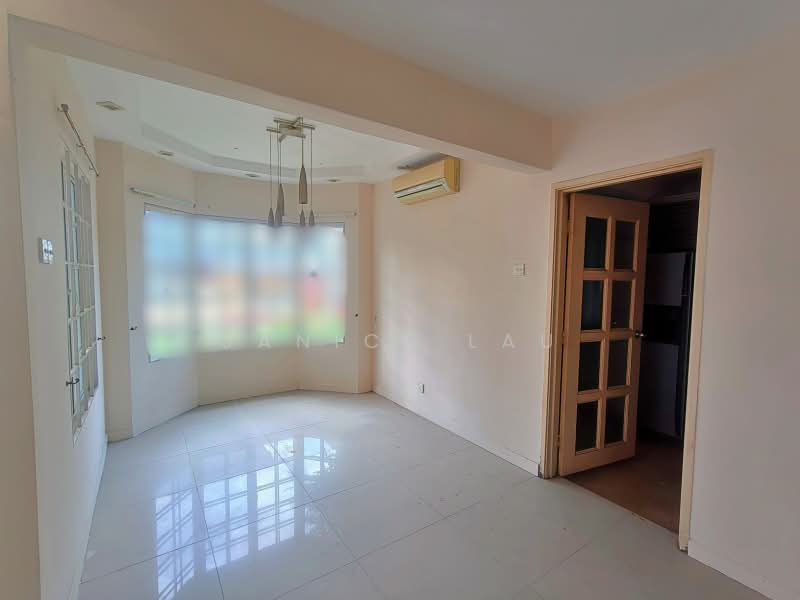 Rumah Teres 3-Tingkat untuk Dijual di Taman Bukit Segar (Cheras) - Janice Lau - Living Room - PropertyGuru.com.my