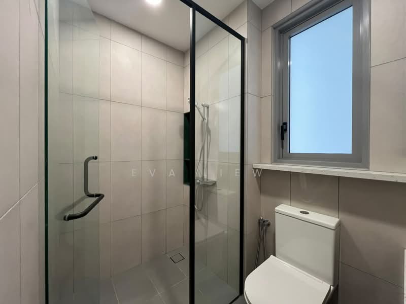 Service Residence for Sale at The Meg Serviced Residence - Eva Liew - Bathroom - PropertyGuru.com.my