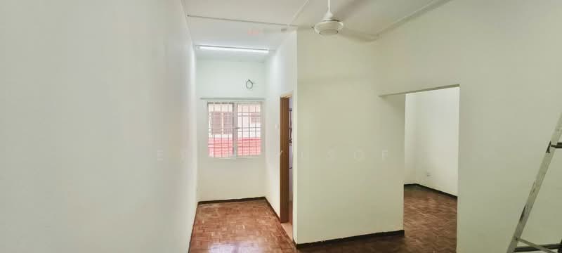 Rumah Teres untuk Disewa di Seksyen 32, Kemuning Green Ville (Shah Alam) - Erin Yusof - Interior - PropertyGuru.com.my