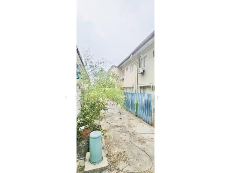 Rumah Teres untuk Disewa di Seksyen 32, Kemuning Green Ville (Shah Alam) - Erin Yusof - Exterior - PropertyGuru.com.my