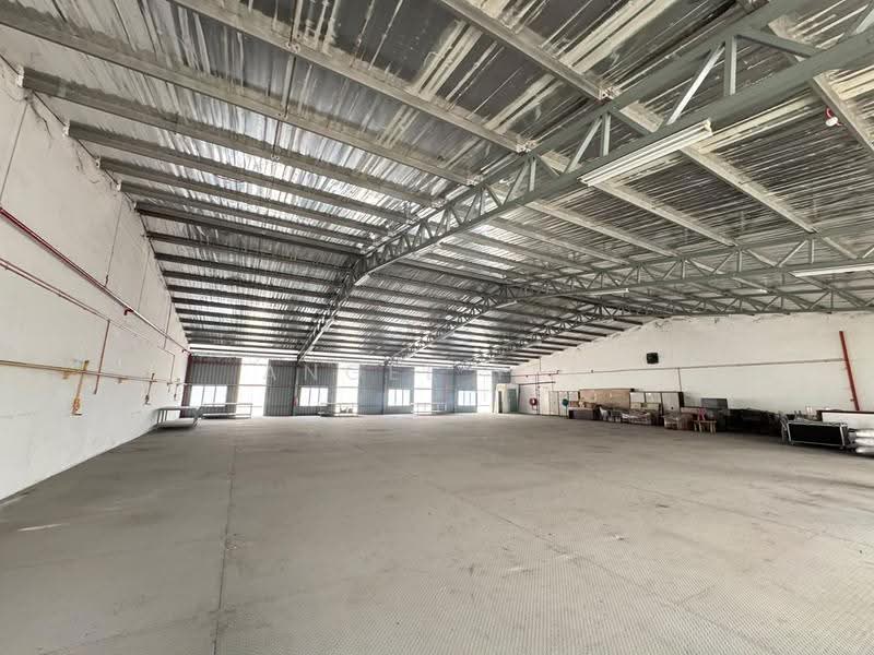 Gudang untuk Disewa di Kampung Sungai Buloh (Sungai Buloh) - Angel Yee - Interior - PropertyGuru.com.my