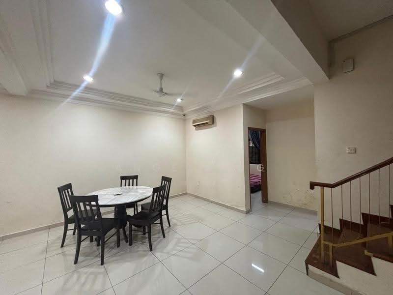 2-storey Terraced House for Sale in Taman Suria (Johor Bahru) - Angela Ng - Dining Room - PropertyGuru.com.my