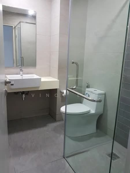 Condominium for Rent at Vivo Residential Suites - Vince Lim - Bathroom - PropertyGuru.com.my