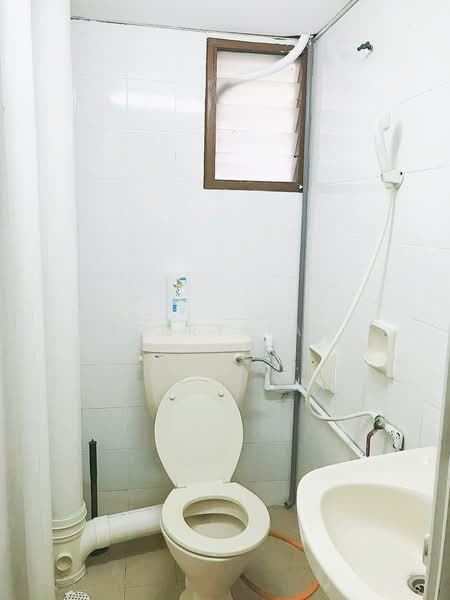 Kondominium untuk Disewa di Desa Medura - Jerry Tan - Bathroom - PropertyGuru.com.my