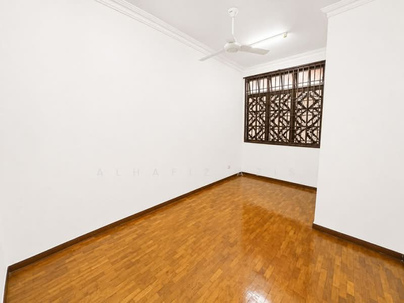 2-storey Terraced House for Sale in Taman Rinting (Masai) - ALHAFIZ AZIS - Interior - PropertyGuru.com.my