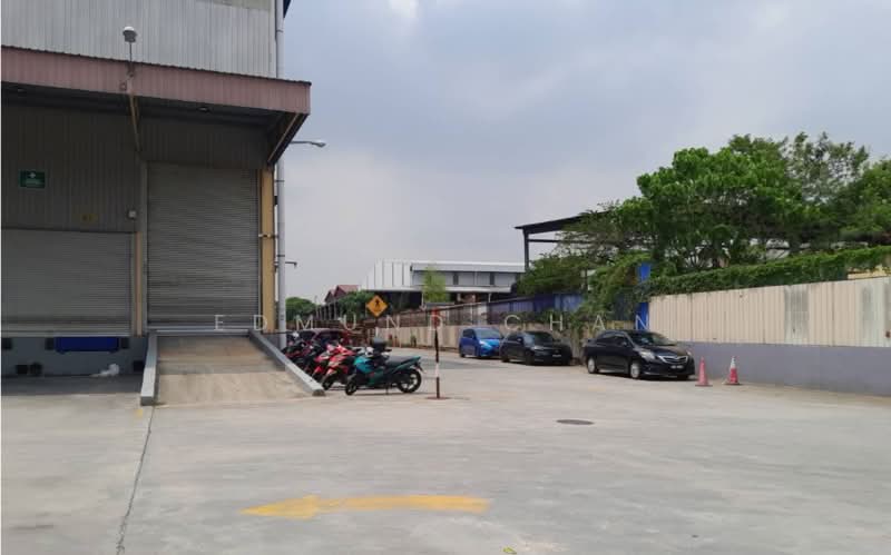 Gudang untuk Disewa di Usj 1 (Subang Jaya) - Edmund Chan - Exterior - PropertyGuru.com.my