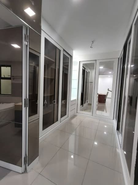 Cluster House for Sale in Skudai (Johor) - Jack Koo - Corridor - PropertyGuru.com.my