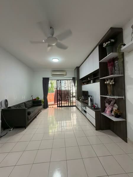 Kondominium untuk Disewa di Sri Putramas - Muhammad Amerul - Living Room - PropertyGuru.com.my