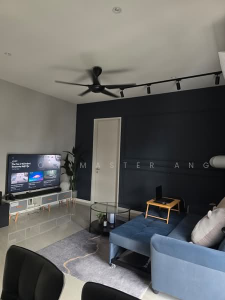 Kediaman Servis untuk Dijual di Quill Residence - Thom Master Ang - Living Room - PropertyGuru.com.my