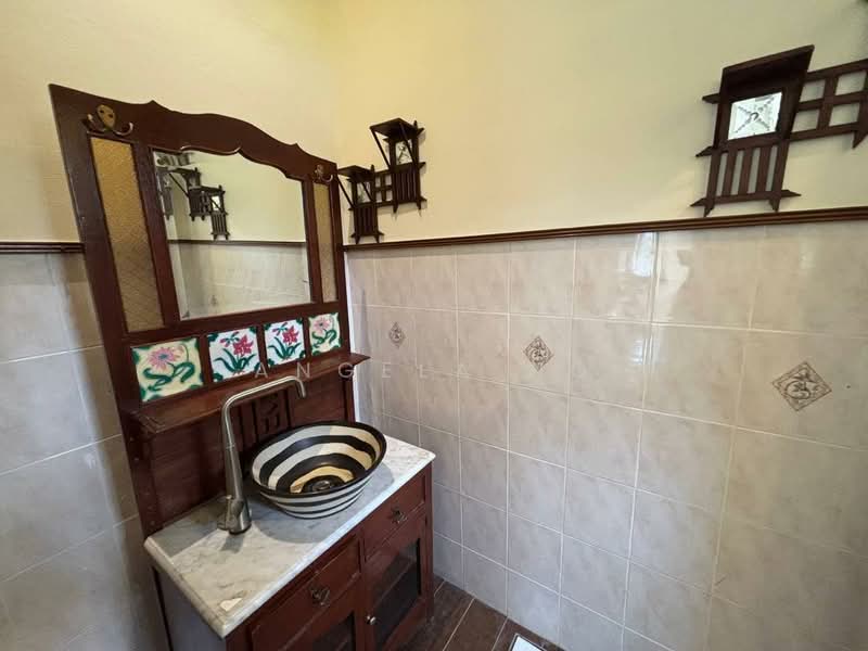 Bungalow House untuk Disewa di Leisure Farm (Gelang Patah) - Angela Ng - Bathroom - PropertyGuru.com.my