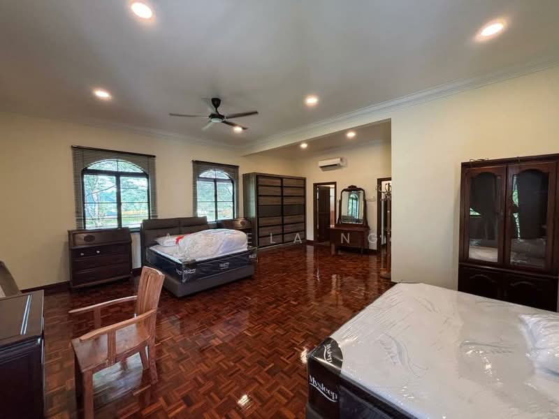 Bungalow House untuk Disewa di Leisure Farm (Gelang Patah) - Angela Ng - Bedroom - PropertyGuru.com.my