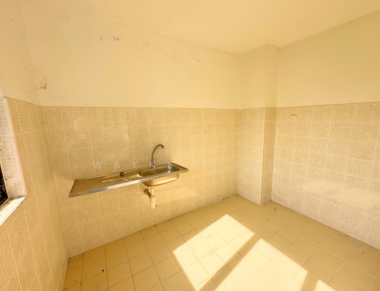 Condominium for Sale at Cyber Heights Villa - WAYNE SHENG - Wet Kitchen - PropertyGuru.com.my