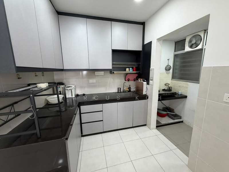 Pangsapuri untuk Disewa di Residensi Seri Wahyu - Marcus Koh - Kitchen - PropertyGuru.com.my