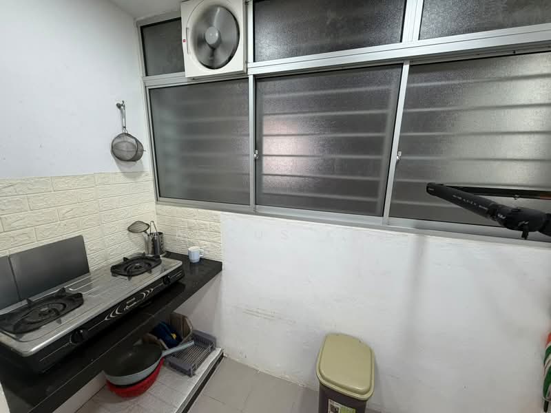 Pangsapuri untuk Disewa di Residensi Seri Wahyu - Marcus Koh - Kitchen - PropertyGuru.com.my