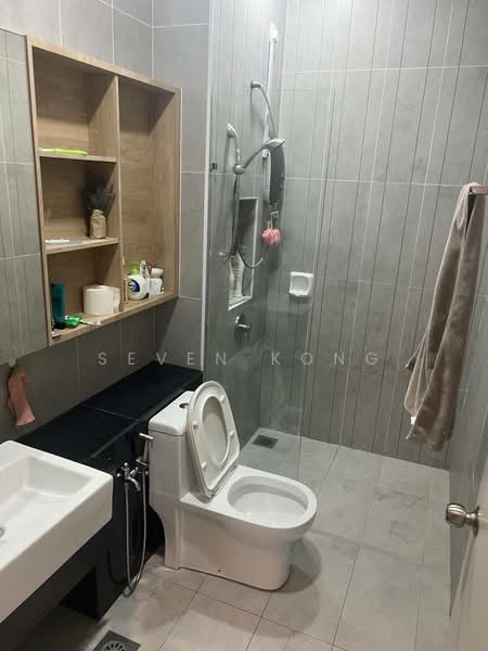 Rumah Teres 2-Tingkat untuk Dijual di Eco Summer (Johor Bahru) - Seven Kong - Bathroom - PropertyGuru.com.my