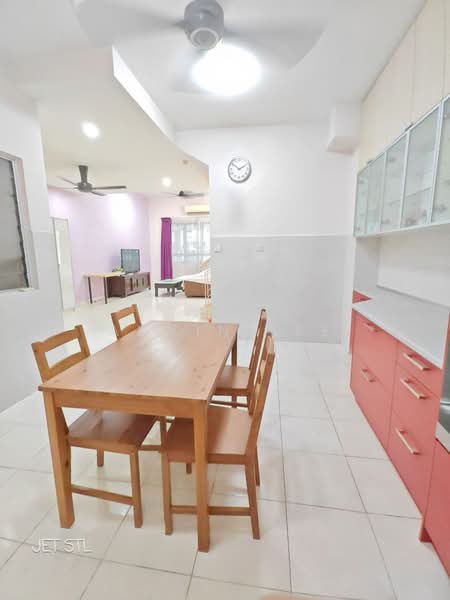 2-storey Terraced House for Sale in Setia Alam (Selangor) - Alwin Lee - Kitchen - PropertyGuru.com.my