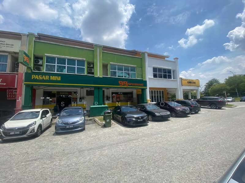 Shop for Sale in Bandar Putra Permai (Seri Kembangan) - Sherene Goh - Exterior - PropertyGuru.com.my