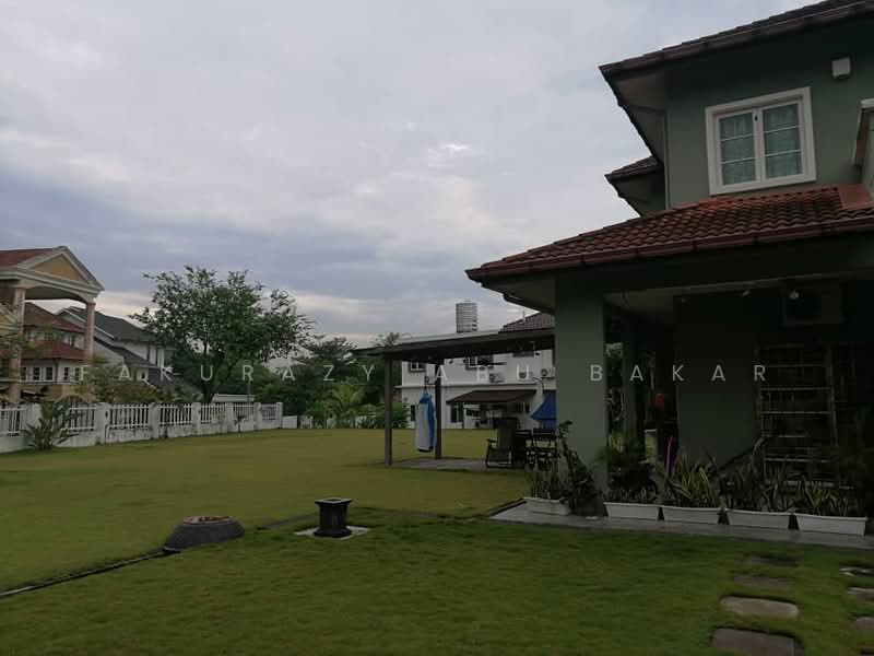 Rumah Berkembar untuk Dijual di Seksyen 7 (Shah Alam) - Fakurazy Abu Bakar - Exterior - PropertyGuru.com.my