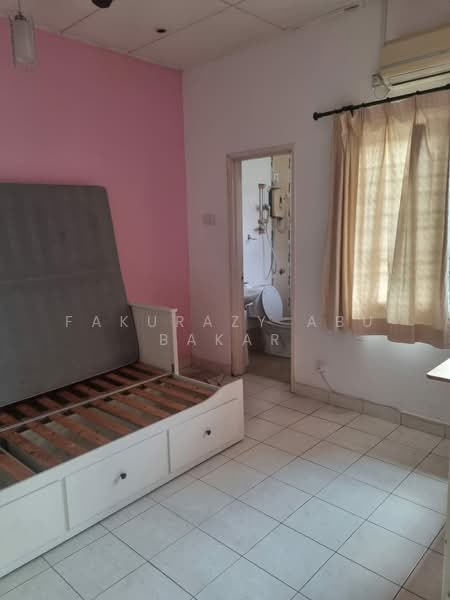 Rumah Berkembar untuk Dijual di Seksyen 7 (Shah Alam) - Fakurazy Abu Bakar - Interior - PropertyGuru.com.my