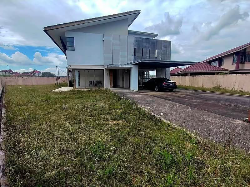 Bungalow House for Sale in Bandar Baru Bangi (Selangor) - Mohd Faizal - Exterior - PropertyGuru.com.my