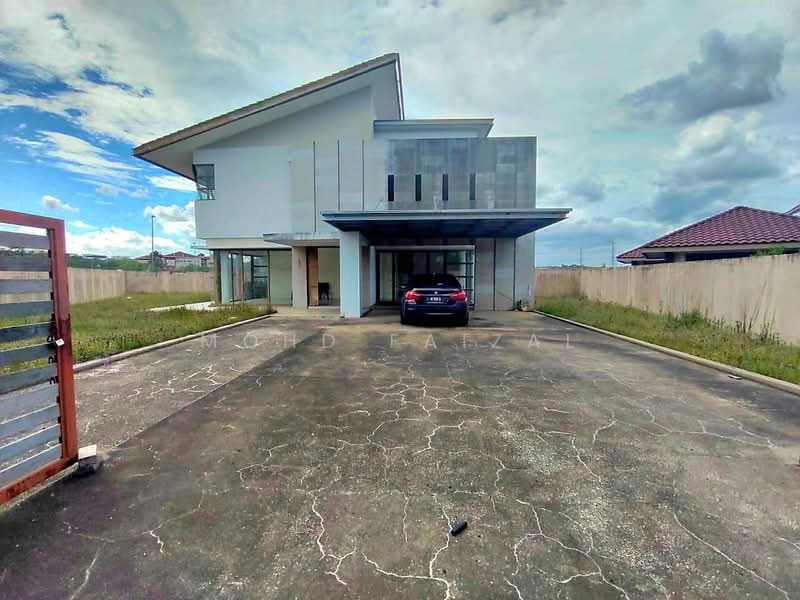 Bungalow House for Sale in Bandar Baru Bangi (Selangor) - Mohd Faizal - Exterior - PropertyGuru.com.my