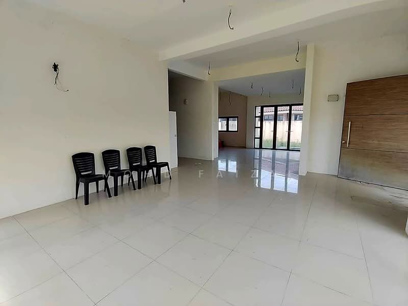 Bungalow House for Sale in Bandar Baru Bangi (Selangor) - Mohd Faizal - Living Room - PropertyGuru.com.my