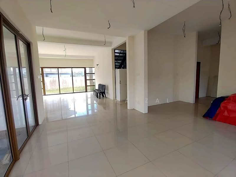 Bungalow House for Sale in Bandar Baru Bangi (Selangor) - Mohd Faizal - Living Room - PropertyGuru.com.my