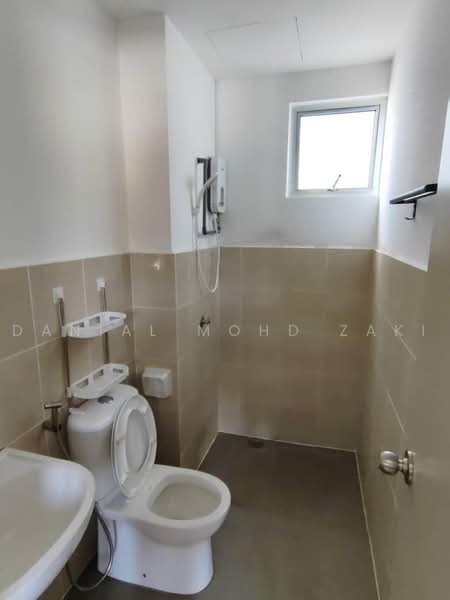 Apartment for Rent at Safira Apartment - Danial Mohd Zaki - Bathroom - PropertyGuru.com.my
