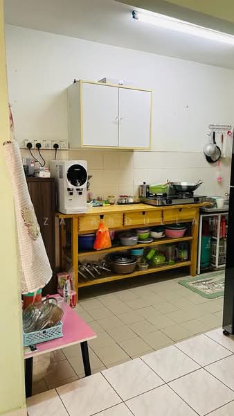 Pangsapuri untuk Disewa di Pangsapuri Subang Suria - Miza Abdullah - PropertyGuru.com.my
