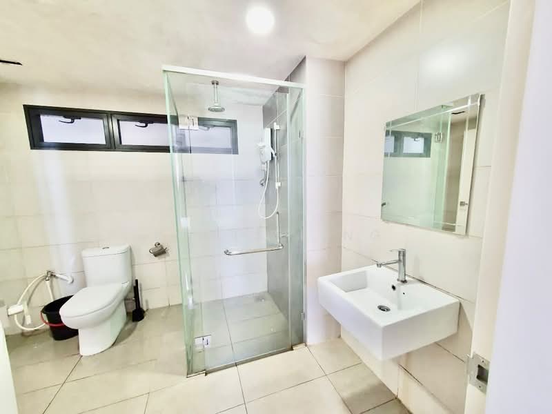 Kediaman Servis untuk Disewa di Solstice @ Pan'gaea - Luwis Ling - Bathroom - PropertyGuru.com.my