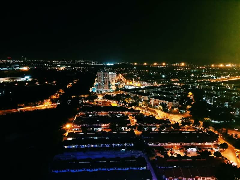 Service Residence for Rent at i-SOHO @ i-City - Nazrin Affendy - Exterior - PropertyGuru.com.my